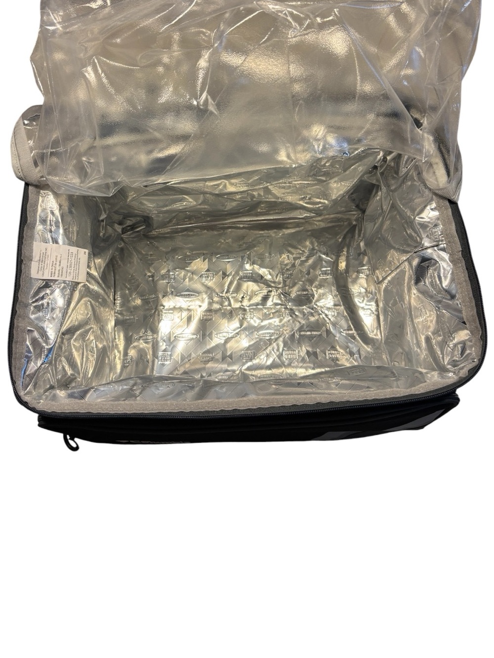 Columbia TableTop Soft Cooler w/ Removable Leak-Proof Liner BackSaver Strap - Picture 9 of 10